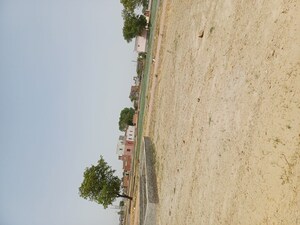  Plot For Sale in Karnera Village
