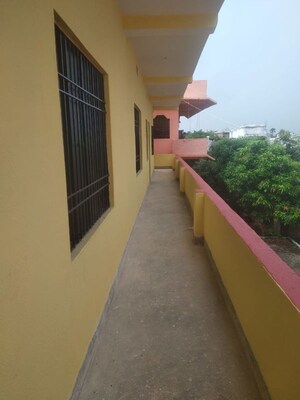 Balcony in 2 BHK Independent House at Teachers Colony – for Rent