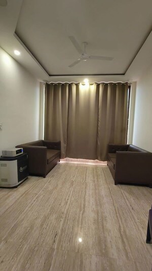 Living Room in 6+ BHK Independent House at Sector 82 – for Rent