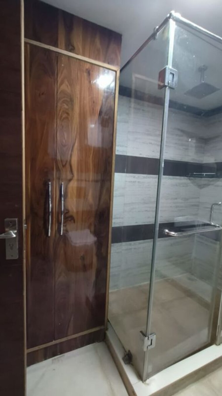Bathroom, sector 82 6+ Bedroom 250 Sq.Ft. Independent House In Sector 82 Mohali 10554797