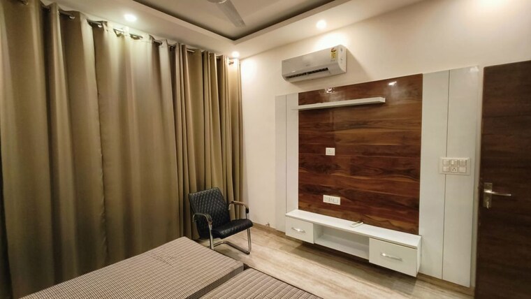 Living Room, sector 82 6+ Bedroom 250 Sq.Ft. Independent House In Sector 82 Mohali 10554797