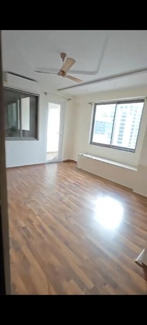Room in 3 BHK Apartment at Northstar Homes District 1, Gachibowli – for Rent