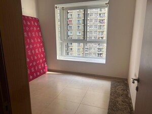 Room in 2 BHK Apartment at Bhartiya Nikoo Homes Phase 2, Thanisandra Main Road – for Rent