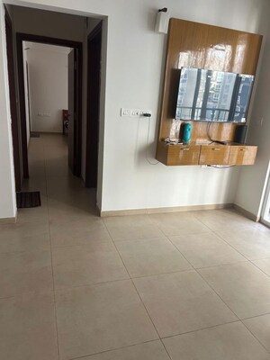 Room in 2 BHK Apartment at Bhartiya Nikoo Homes Phase 2, Thanisandra Main Road – for Rent