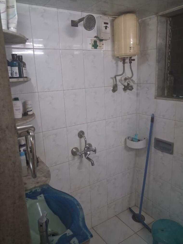 Bathroom, adinath-chs-antop-hill 1 RK 380 Sq.Ft. Apartment In Antop Hill Mumbai 10554798