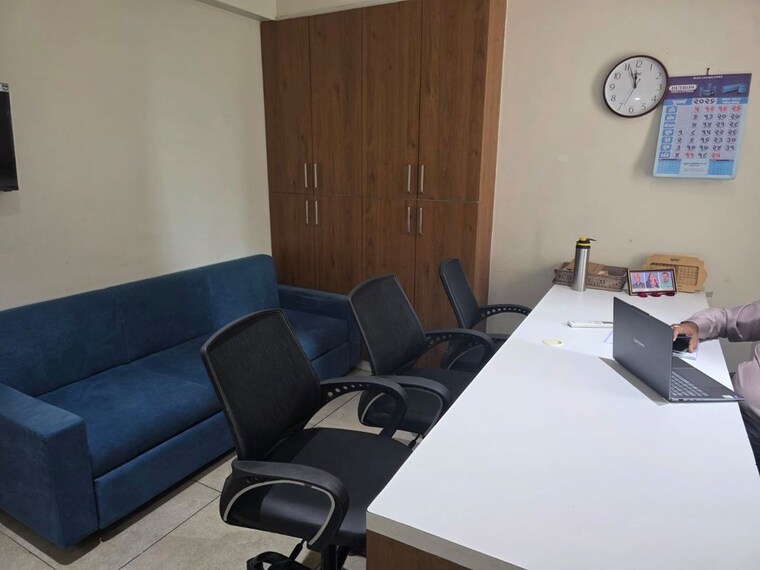 Team Area, thaltej Commercial Office Space 800 Sq.Ft. In Thaltej Ahmedabad 10554839