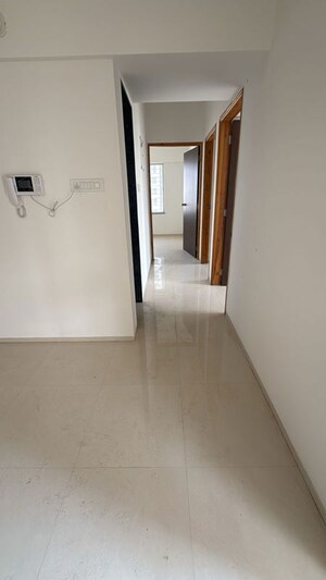Room in 2 BHK Apartment at Mahalaxmi 27 Meridian, Ravet – for Rent