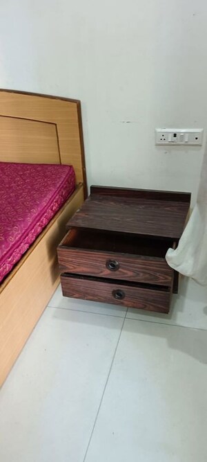 Furnished Amenities in 1 BHK Apartment at Raunak Bliss, Ghodbunder Road – for Rent