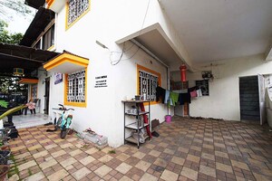 Parking in 6+ BHK Independent House at Dhankawadi – for Sale