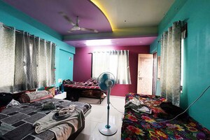 Bedroom in 6+ BHK Independent House at Dhankawadi – for Sale