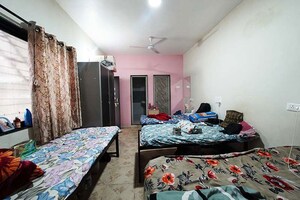 Bedroom in 6+ BHK Independent House at Dhankawadi – for Sale
