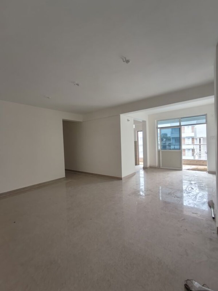 Room, karam toli chowk 3 Bedroom 1800 Sq.Ft. Apartment In Karam Toli Chowk Ranchi 10554883