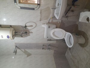 Bathroom in 3 BHK Apartment at Siddhartha Apartment, Sector 56 – for Rent
