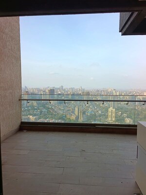 Swimming Pool in 3 BHK Apartment at Prestige Siesta, Mulund West – for Rent