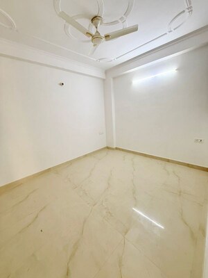 Room in 3 BHK Apartment at Chattarpur – for Sale
