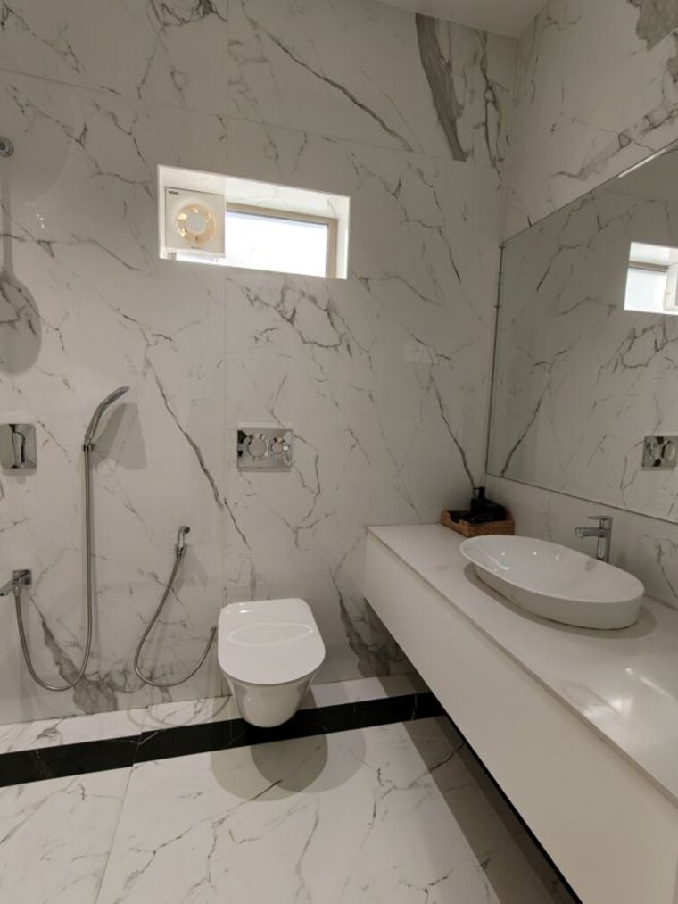 Bathroom, solapur road 3 Bedroom 1384 Sq.Ft. Apartment In Solapur Road Pune 10554992