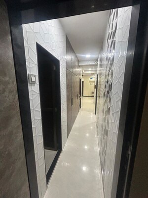 2 BHK Apartment For Rent in Satellite Garden, Goregaon East