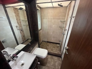 Bathroom in 3 BHK Apartment at Rizvi Utopia, Kalina – for Rent