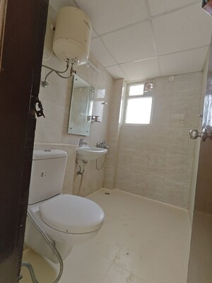 Bathroom in 2.5 BHK Apartment at Sector 84 – for Rent