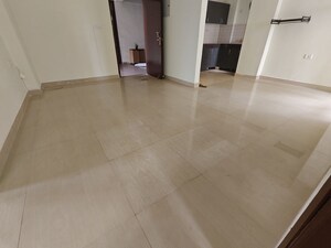 Room in 2.5 BHK Apartment at Sector 84 – for Rent