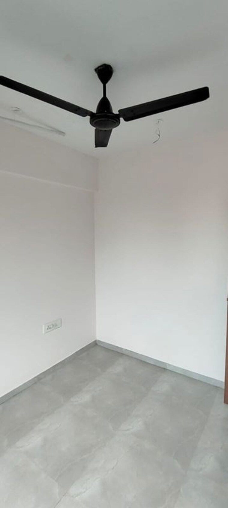 Room, earth-vintage 1 Bedroom 420 Sq.Ft. Apartment In Dadar West Mumbai 10555097