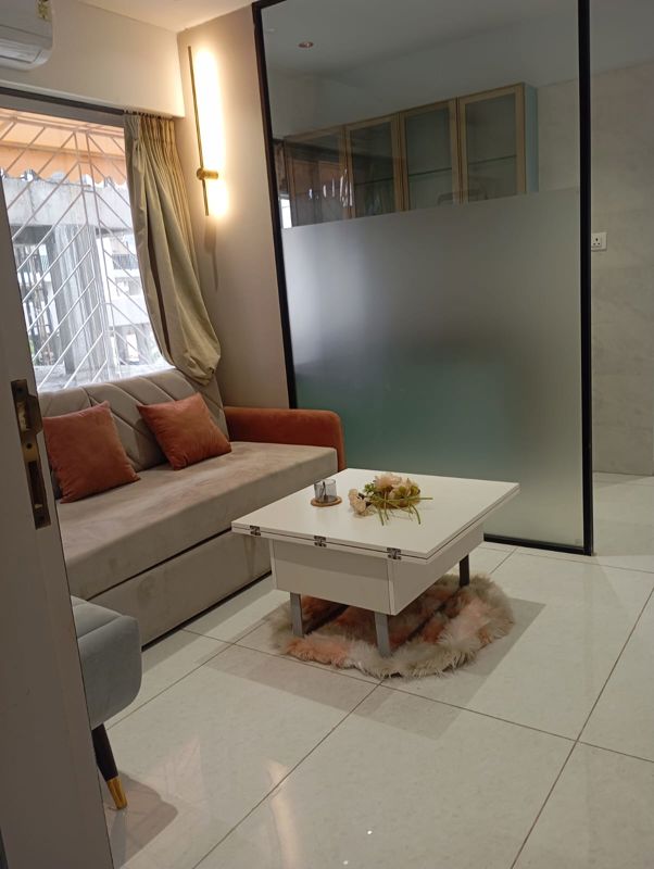 1 BHK 690 Sq.Ft. Apartment in Aurus La Casa