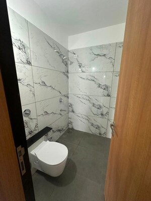 Bathroom in 3 BHK Apartment at Majestique Signature Towers, Balewadi – for Rent