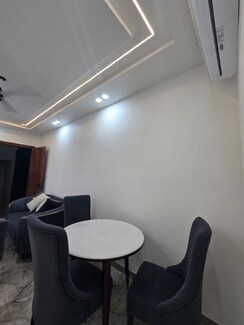 1 BHK Builder Floor For Rent in Sector 55