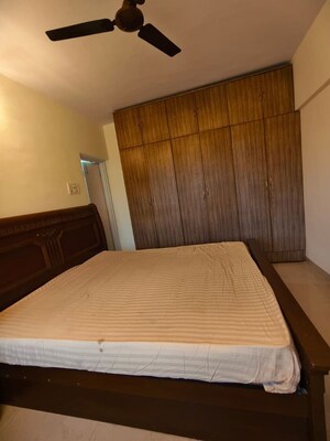 3 BHK Apartment For Rent in Mary Ellen Apartment, Jogeshwari West