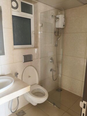 Bathroom in 2 BHK Apartment at Sheth Vasant Oasis, Andheri East – for Rent