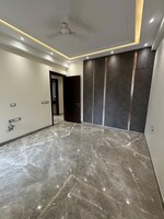 4 BHK + Prayer Room,Servant Room,Study Room,Extra Room,Basement,Store Room 375 Sq.Yd. Builder Floor in New Rajinder Nagar