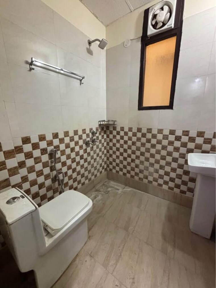 Team Area, chattarpur 1 Bedroom 500 Sq.Ft. Independent House In Chattarpur Delhi 10555165
