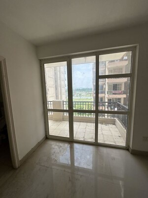 Room in 2 BHK Builder Floor at Sector 22 – for Rent