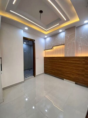 Room in 2 BHK Builder Floor at Uttam Nagar – for Sale