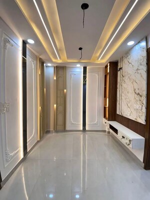 Building Lobby in 2 BHK Builder Floor at Uttam Nagar – for Sale