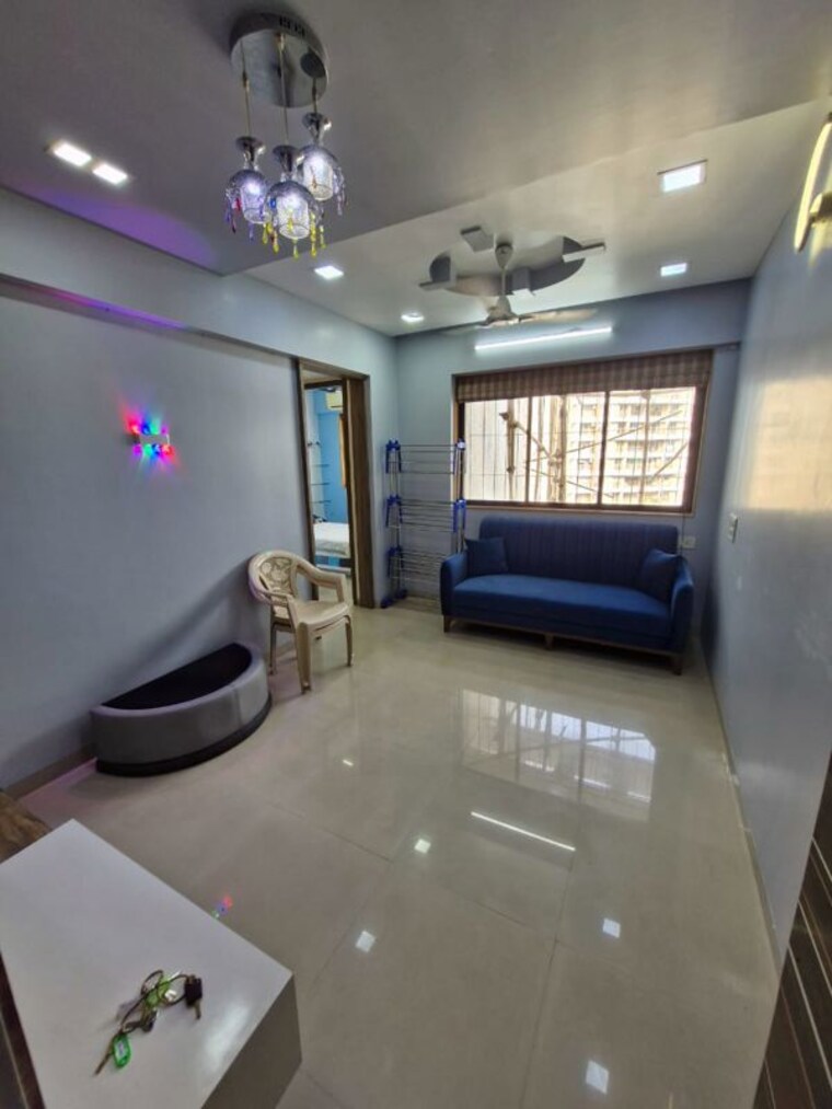 Room, puranik-hometown 2 Bedroom 650 Sq.Ft. Apartment In Ghodbunder Road Thane 10555140