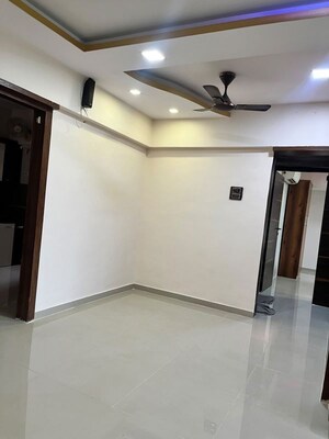 Room in 2 BHK Apartment at Nakshatra Galaxy, Majiwada – for Rent