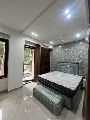 1 RK Builder Floor For Rent in Sector 56