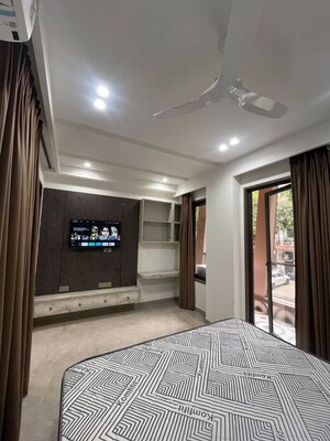 Bedroom in 1 RK Builder Floor at Sector 56 – for Rent