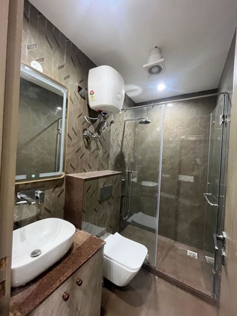Bathroom, sector 56 1 RK 240 Sq.Ft. Builder Floor In Sector 56 Gurgaon 10555211