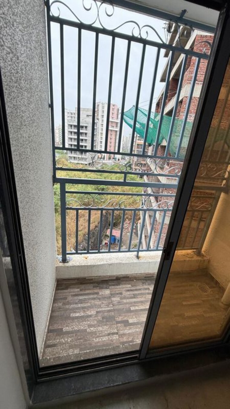 Balcony, ulwe sector 18 2 Bedroom 1200 Sq.Ft. Apartment In Ulwe Sector 18 Navi Mumbai 10555205