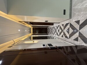 Lobby in 3 BHK Builder Floor at New Rajinder Nagar – for Sale