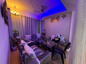 Living Room in 2 BHK Builder Floor at Sector 21 – for Rent