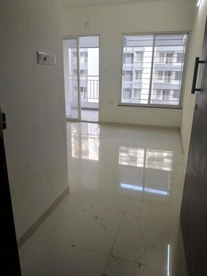 Room in 2 BHK Apartment at Saheel Itrend Waterfront, Ravet – for Rent