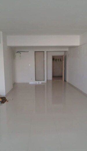 Room in  Office Space at Sola – for Rent