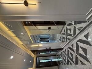 3 BHK Builder Floor – Entrance View at New Rajinder Nagar - for Sale