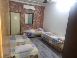 Bedroom in  Pg at Goregaon West – for Rent