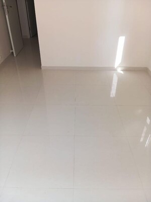 Room in 3 BHK Apartment at Godrej Green Cove, Mahalunge – for Rent
