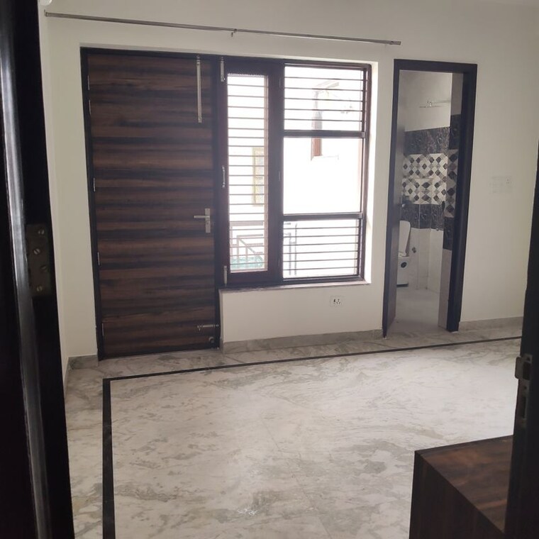 Room, sector 4 2 Bedroom 1450 Sq.Ft. Builder Floor In Sector 4 Gurgaon 10527854