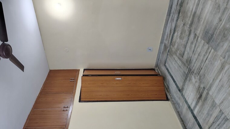 Room, sector 56 6+ Bedroom 250 Sq.Ft. Villa In Sector 56 Noida 10555357